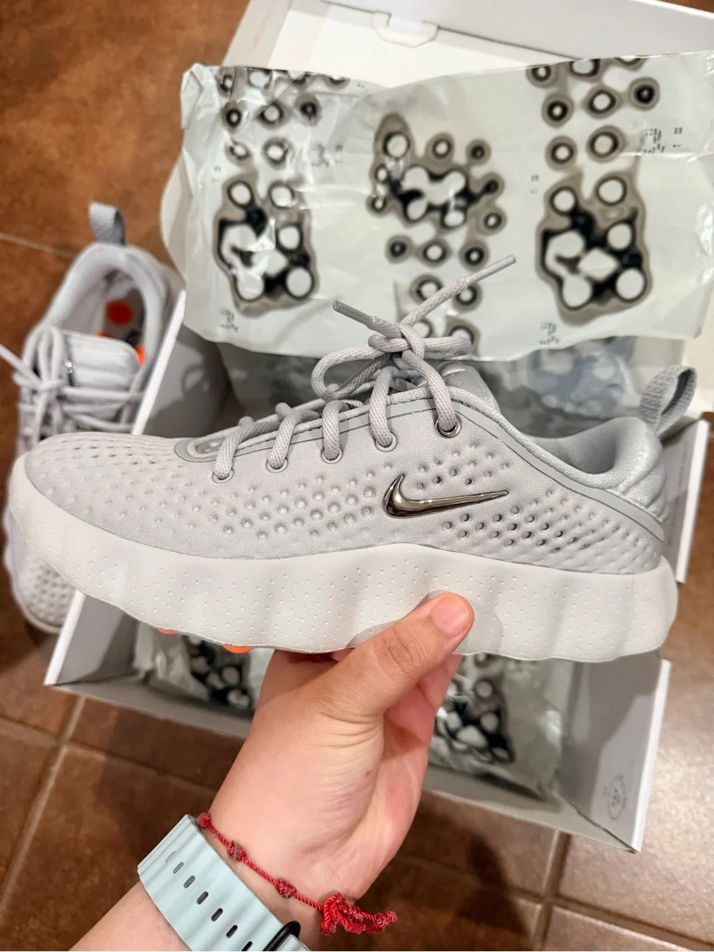 Nike Mind 02 Sneakers